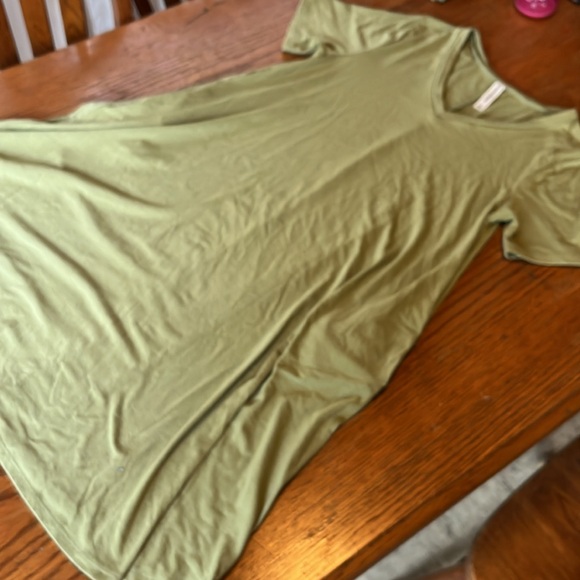 NWOT. ZENANA premium dress. Light green color. Size M - Picture 2 of 3